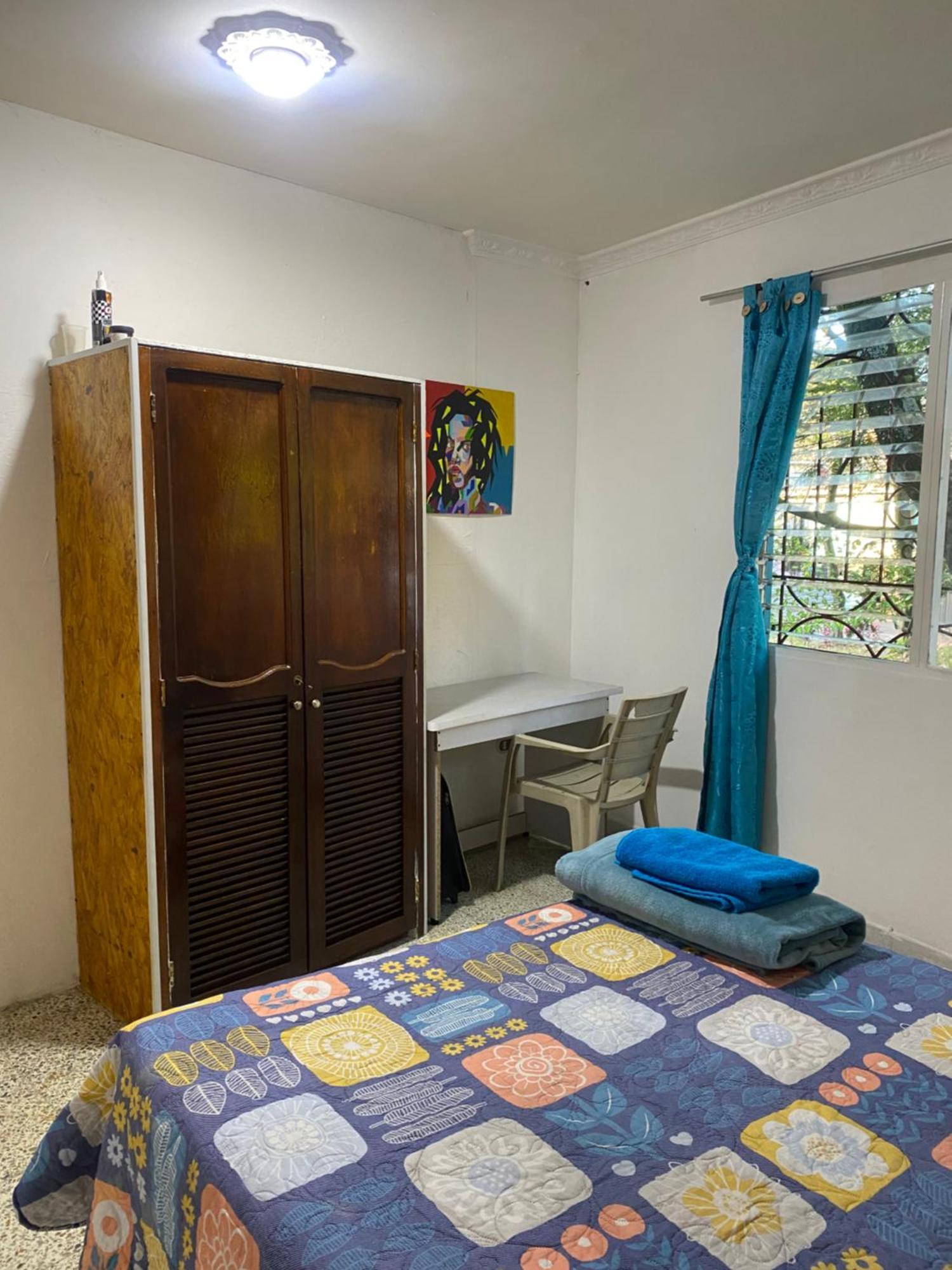 Hostel Kumho Alojamiento Medellin Bagian luar foto